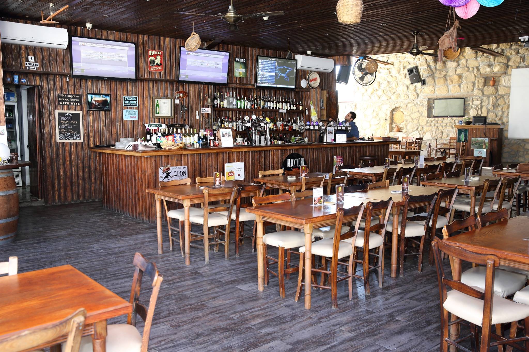 Bar