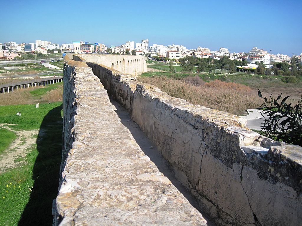 Kamares Aqueduct